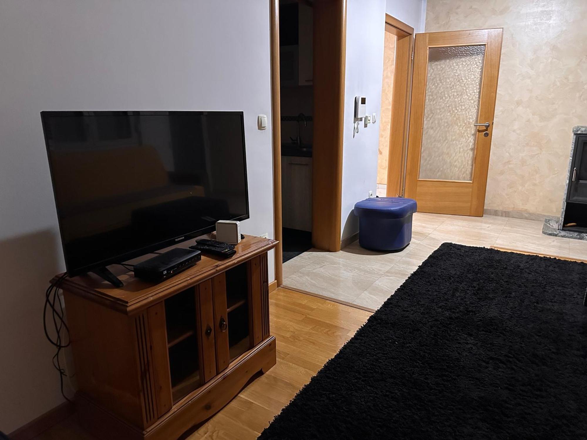 Rooms Near The Airport Saraybosna Dış mekan fotoğraf