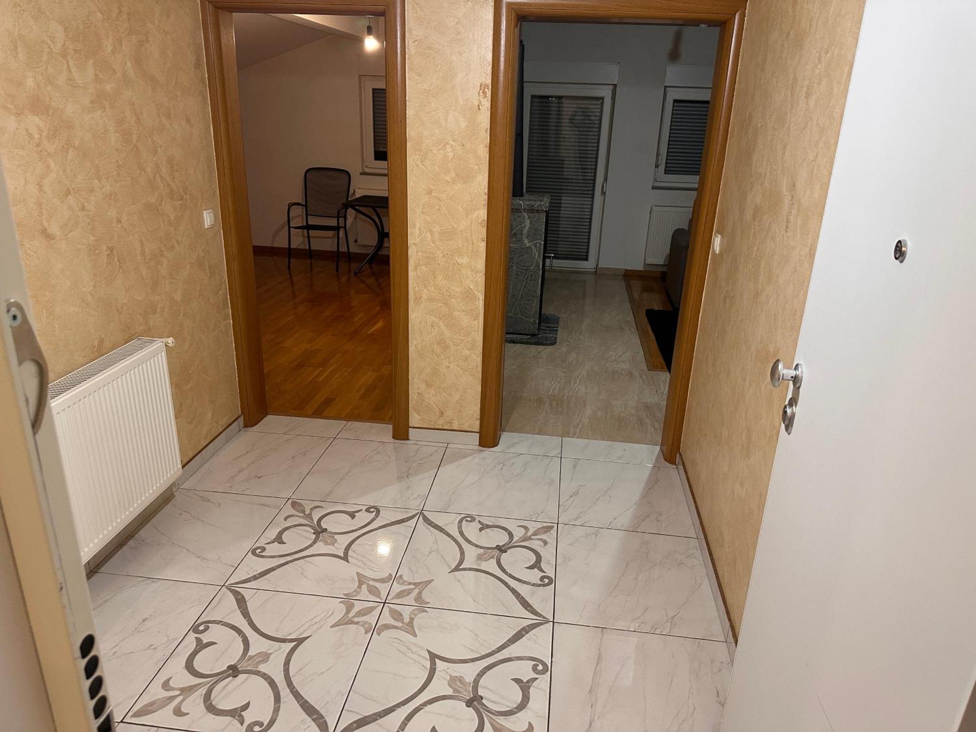 Rooms Near The Airport Saraybosna Dış mekan fotoğraf