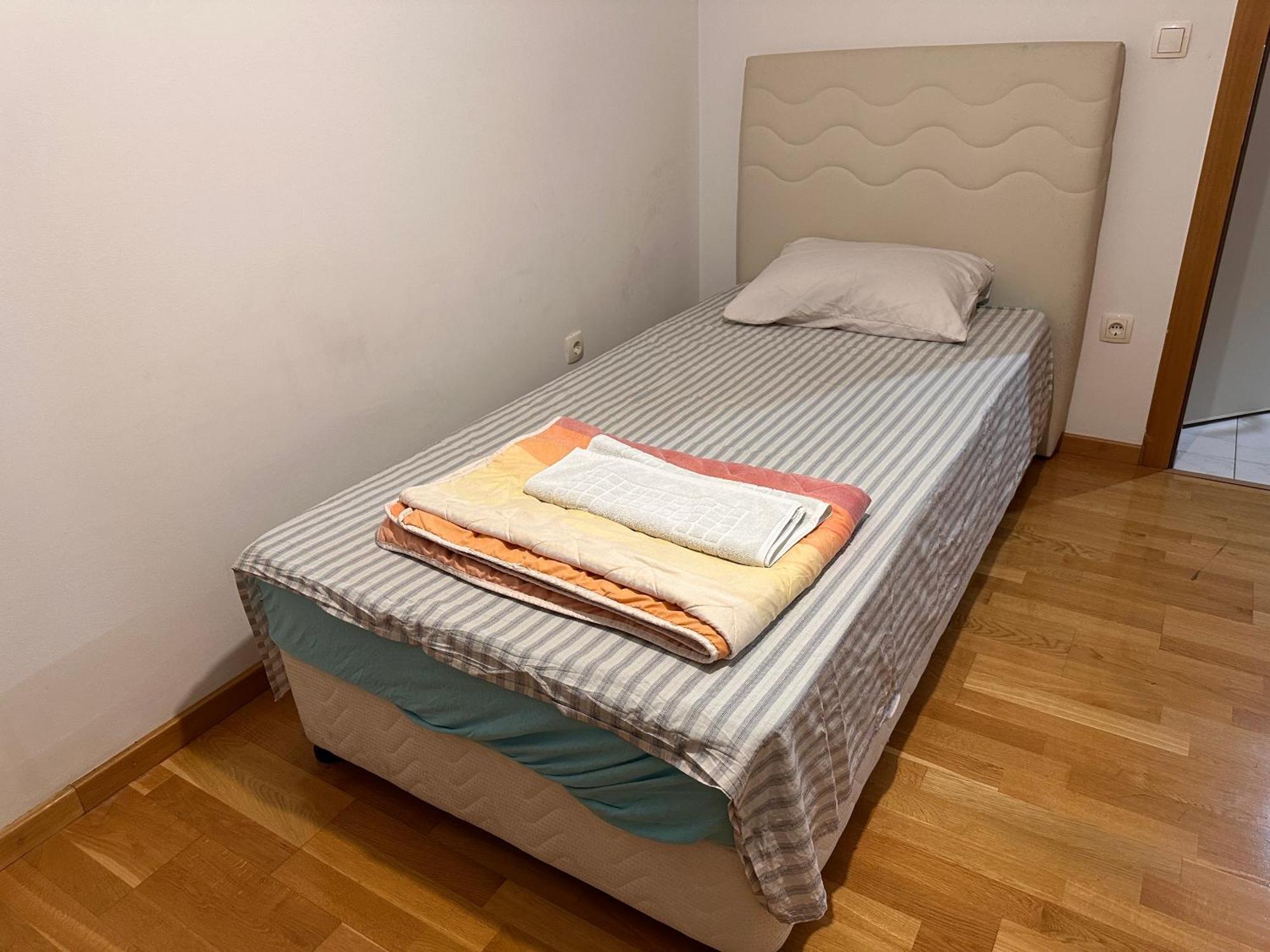 Rooms Near The Airport Saraybosna Dış mekan fotoğraf
